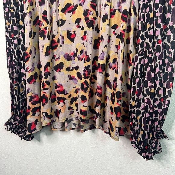 Blink London Joelle Leopard Peasant Blouse Multicolor Women’s Size M - Picture 3 of 15